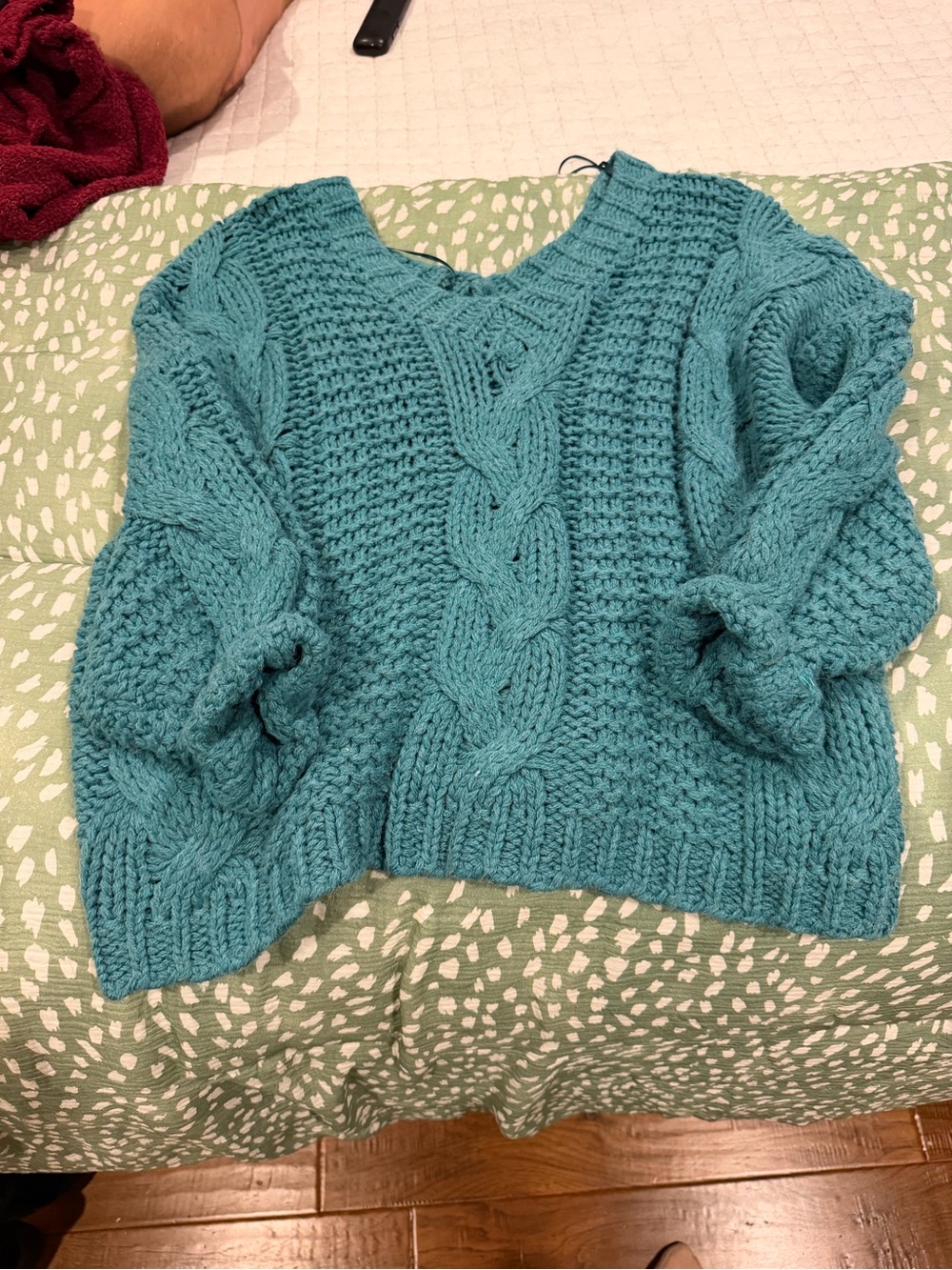 Chunky Cable Knit Sweater cropped - Teal